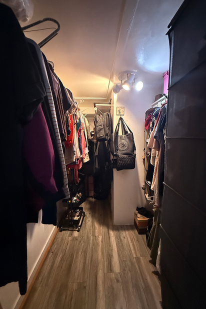 Closet before virtual staging